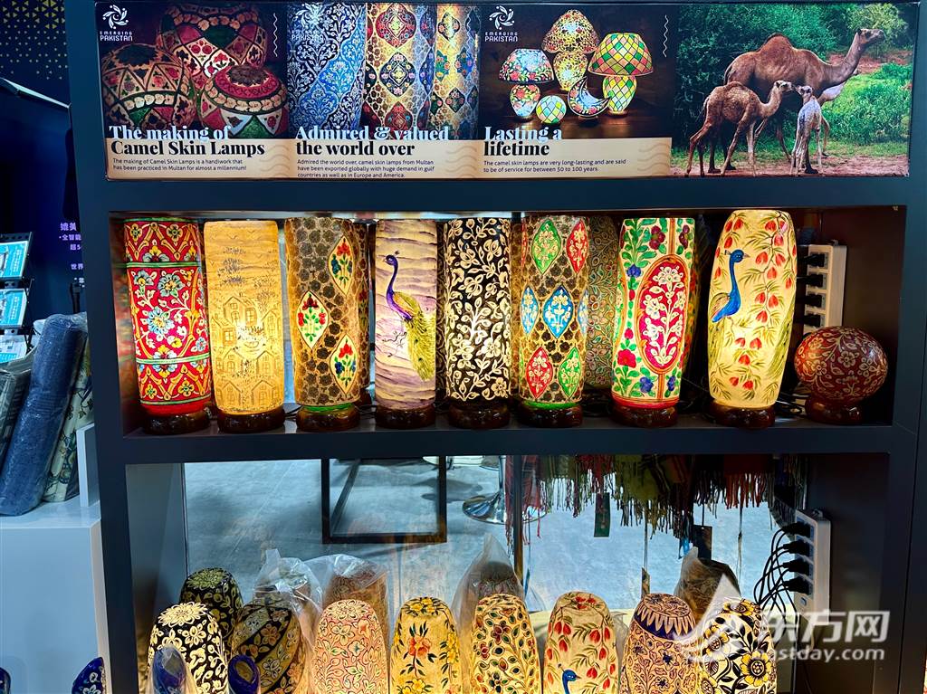 观进博 |"impressive(令人印象深刻的)","superb(卓越的)"…说到进博