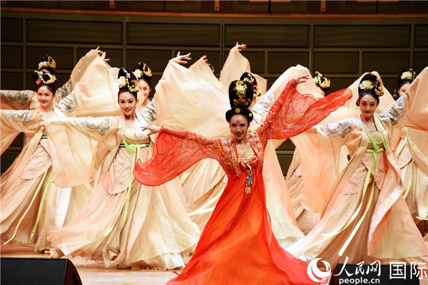 舞蹈《清平调》。人民网记者