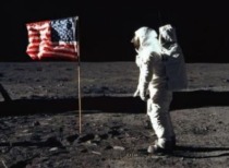 最新！马斯克：是时候大规模重返月球了