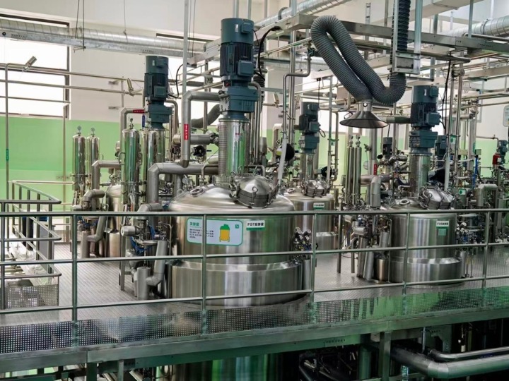 日前,自然堂在奉贤东方美谷建造的第三极生物发酵原料工厂正式投产。