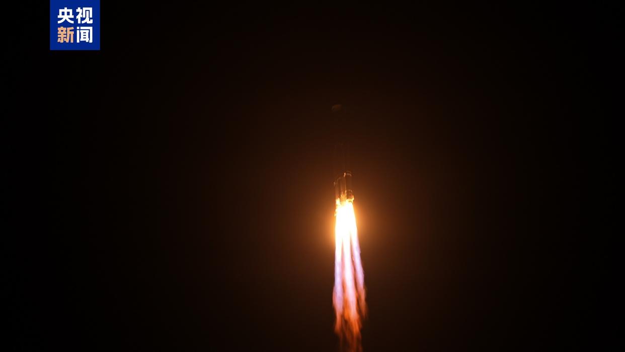 我国成功发射卫星互联网低轨20组卫星和试验三十号卫星03、04星