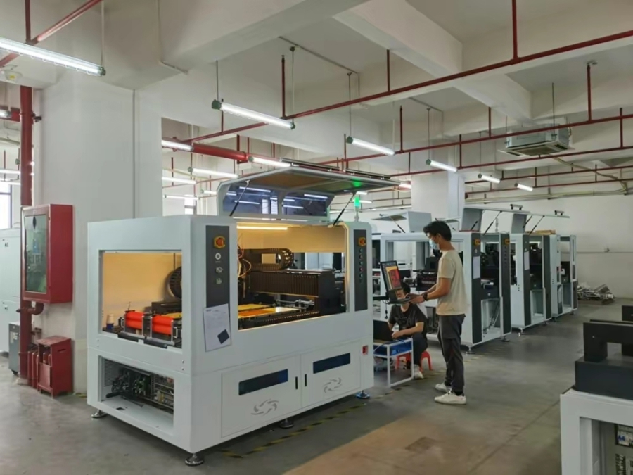 位于深圳全至科创大厦12楼的厂房车间.