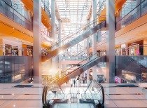 商务部等三部门发文支持更大力度提振消费 专家：精准对接重点领域消费需求