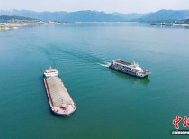 三峡水运新通道开工 中国扩容长江黄金水道