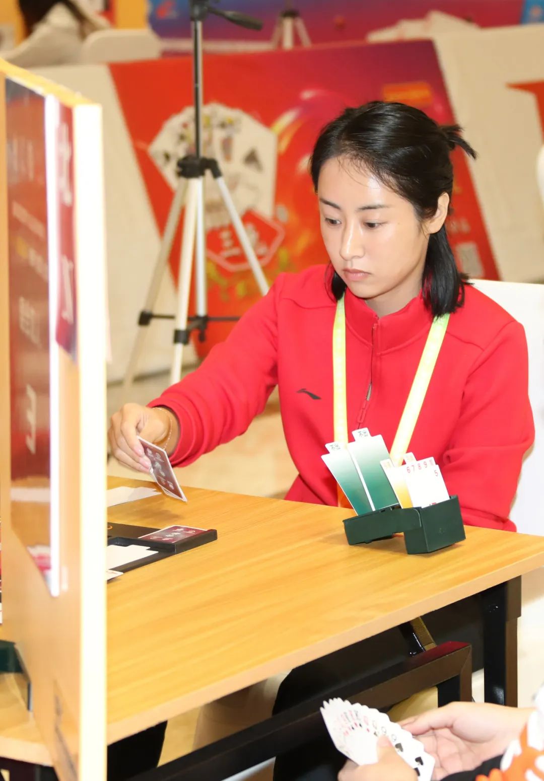 投资圈流行掼蛋玩的才不只是牌