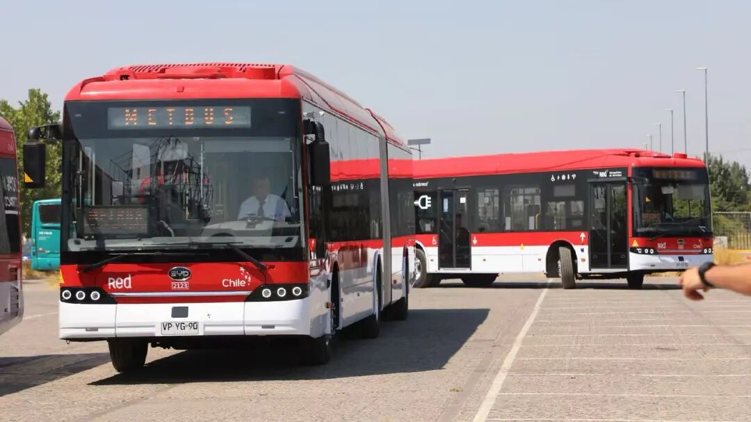 比亚迪收红 第二代刀片电池车型迎上市潮