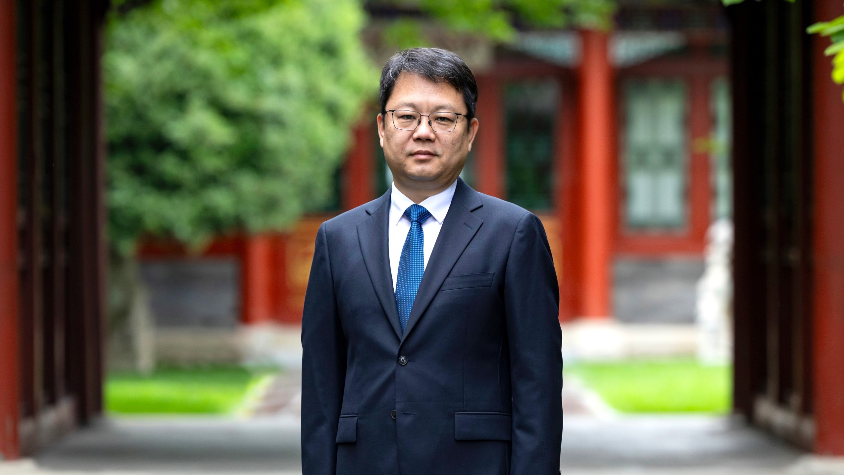 20260701-校领导-李志华-图图.jpg