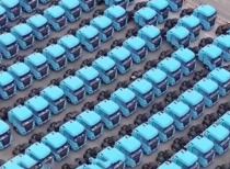 国产新能源重卡组团出海！订单量刷新纪录