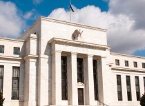 特朗普提名美联储新主席！美元强 金价跌 人民币走势不改