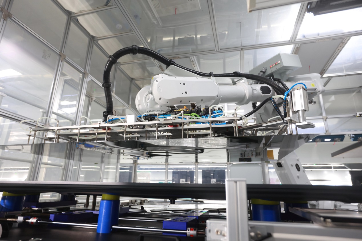 海信电视工厂获评全球电视行业首个灯塔工厂“ 海信电视工厂获评全球电视行业首个灯塔工厂