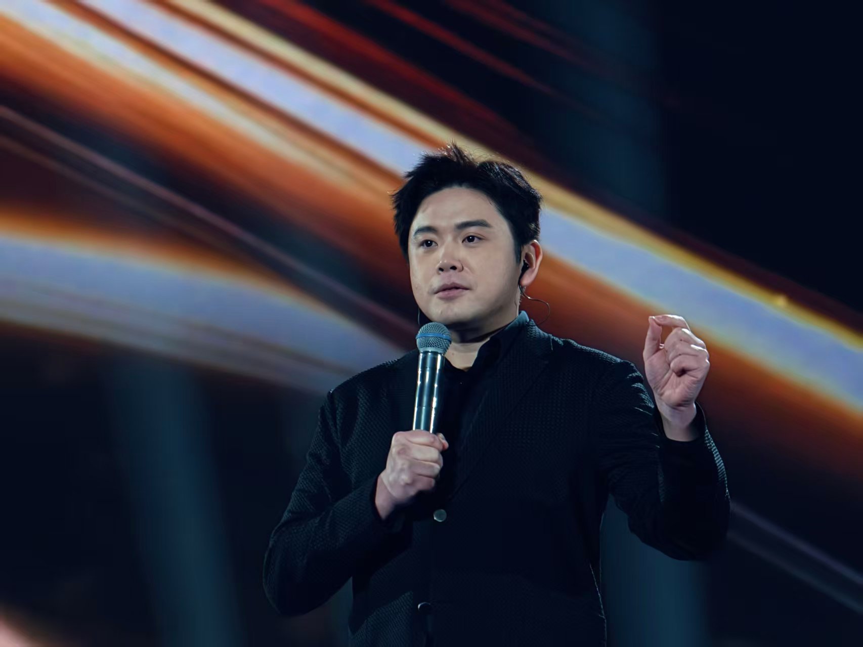 揭秘追觅“宇宙”：狂人俞浩和他的百万亿美金梦