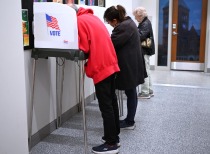 美国中期选举将于11月3日举行