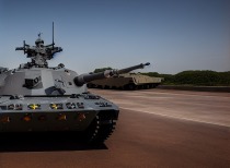 伊朗总统：绝不可能无条件投降 向邻国表示歉意