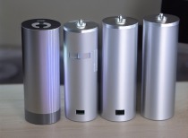 工信部等部门联合召开动力和储能电池行业座谈会 部署规范产业竞争秩序工作