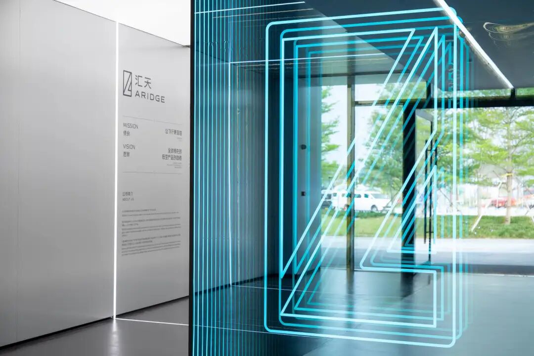 Robotaxi实现单车盈利 飞行汽车将迈入量产 记者去一线看了看