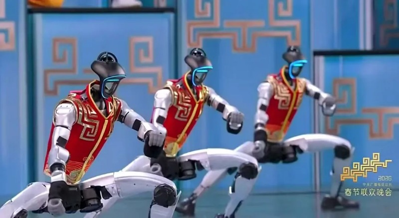 机器人浓度最高的一届春晚 四家机器人厂商舞台上PK