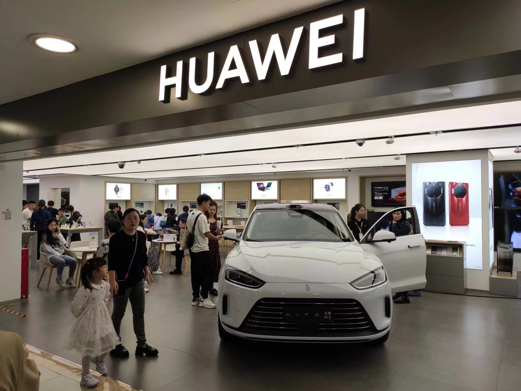 华为加持 阿维塔12能否复刻问界m7?