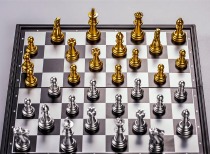 一篇论文“砸翻”一堆牛股 效率越高 需求越大？