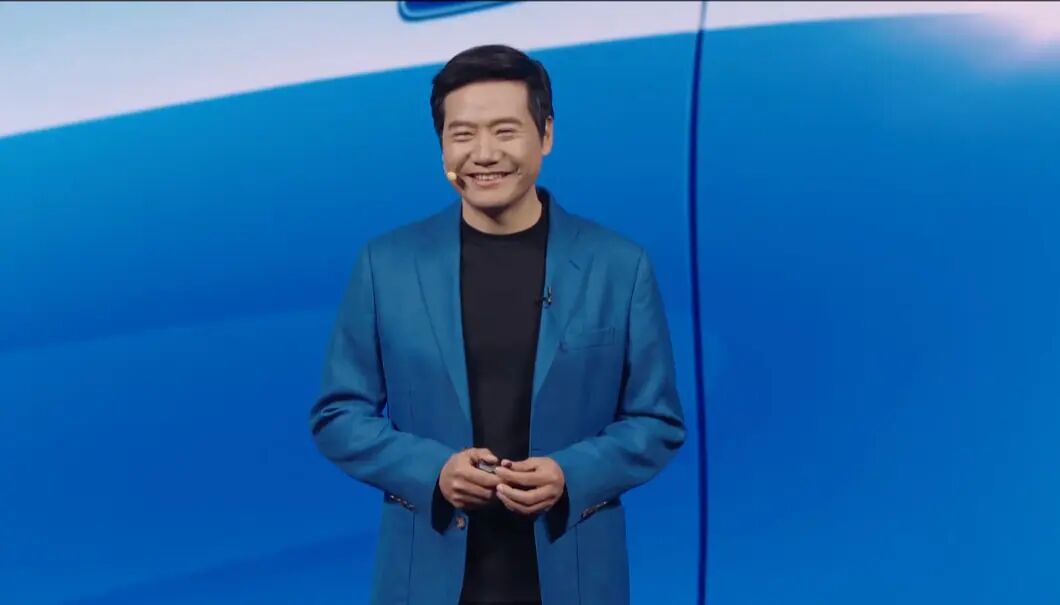 雷军宣布：未来三年小米将投超600亿元 首款手机龙虾已启动封测