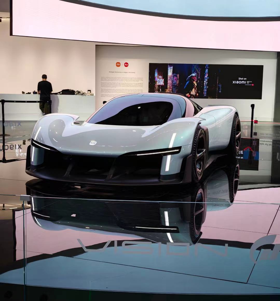 小米汽车在MWC展出实体概念车 未来没有量产计划