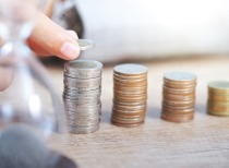 2025年12月末M2余额同比增长8.5% 专家：前期政府债券融资高增转化为企业和居民存款