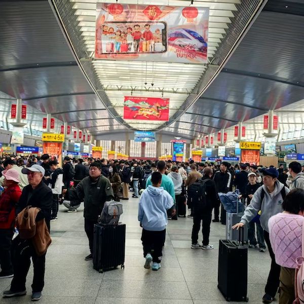 返程高峰到来！4月6日预计发送旅客2080万人次｜快讯