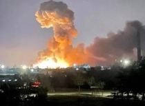 特朗普宣布对伊朗石油出口枢纽哈尔克岛发动空袭