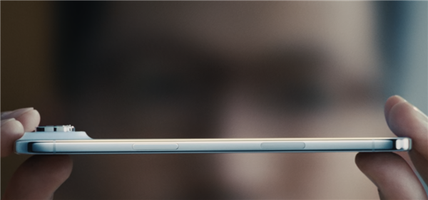 苹果史上最薄iPhone!iPhone