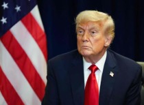 特朗普再称：霍尔木兹海峡是美国的领土！他还称伊朗非常渴望达成协议