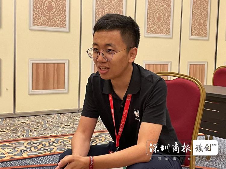 掌门访谈｜AI让宠物机器人时代跑步到来 深圳商报记者专访可以科技创始人杨健勃_天天基金网