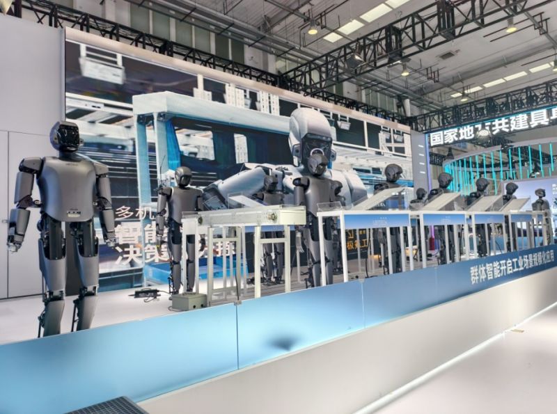 订单与产能齐涨！厂商集体跟进，人形机器人加速进化｜聚焦2025WRC