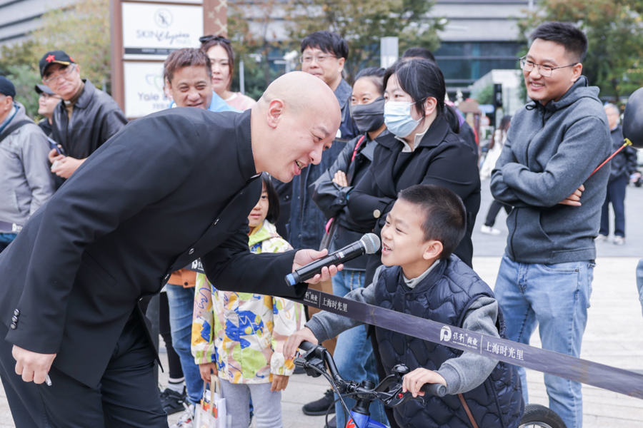 《妙境散花》儿时毕业于斜土街道日晖新村小学的上海说唱传承人连彬尧