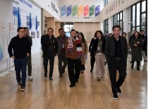 阿里核心管理层齐聚聊AI 马云：AI拥有芯片 而人类拥有的是心
