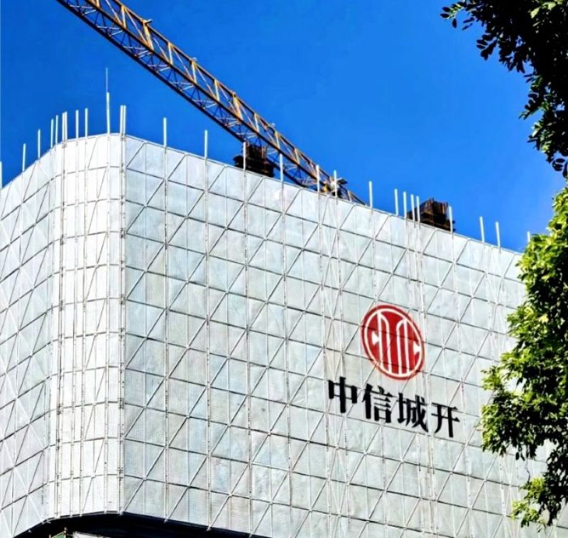 两小时吸金百亿元的深圳顶豪，曾是20年烂尾地，记者实探豪在何处