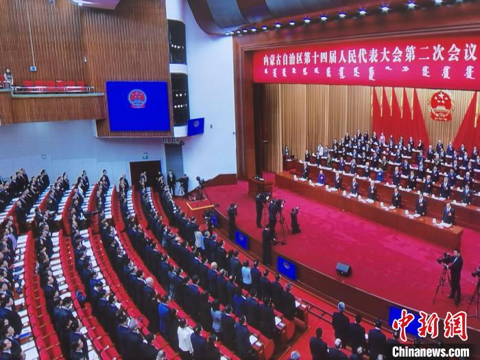 内蒙古两会观察新年闯新路可写素材多