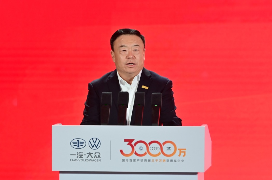 1761904440468895.png 123456.png