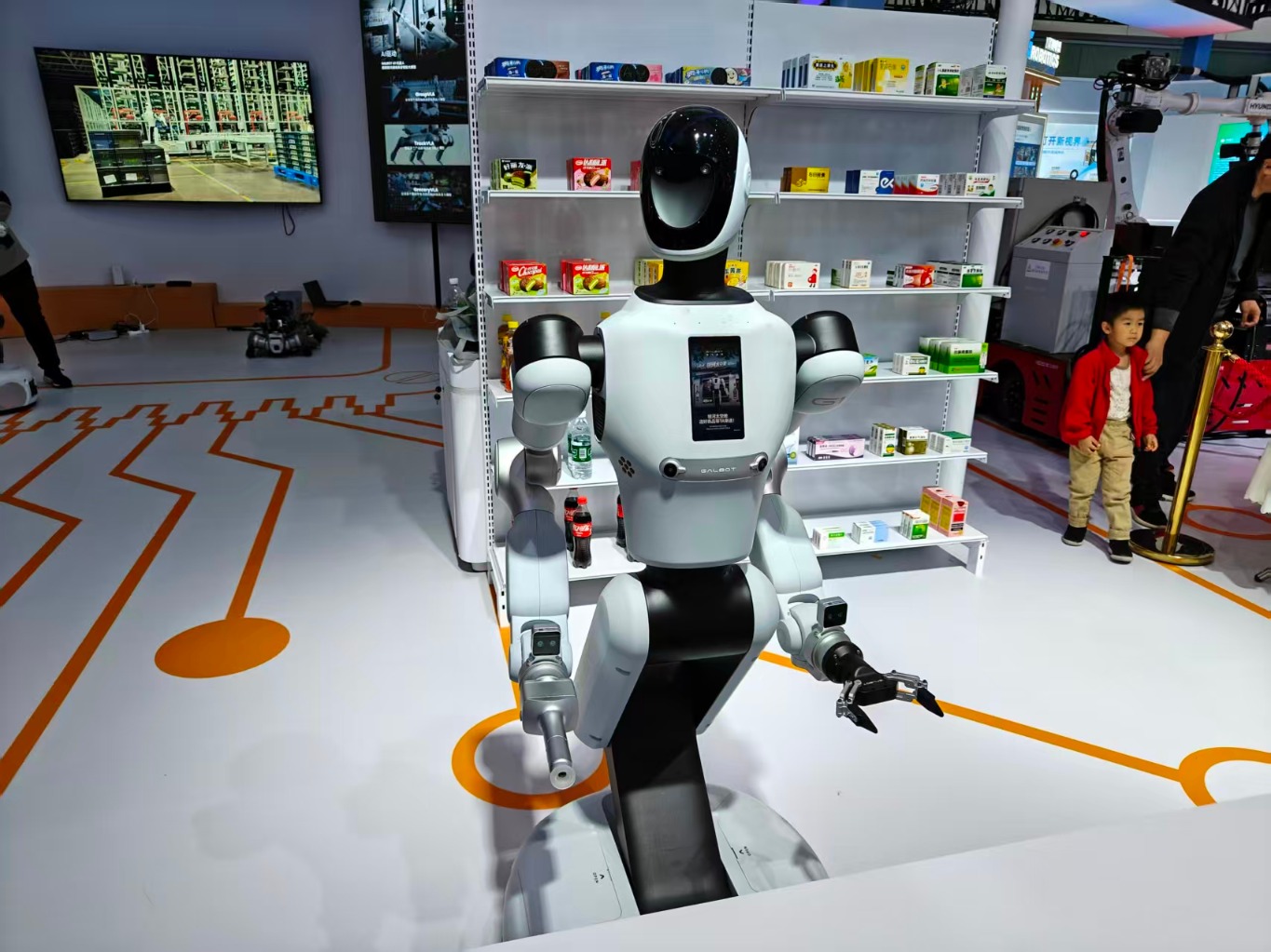 1763206359229367.jpg 18ffbb268f1123e3f29ad1620a8dab8.jpg