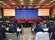 证监会：严肃查处过度炒作乃至操纵市场等违法违规行为 坚决防止市场大起大落